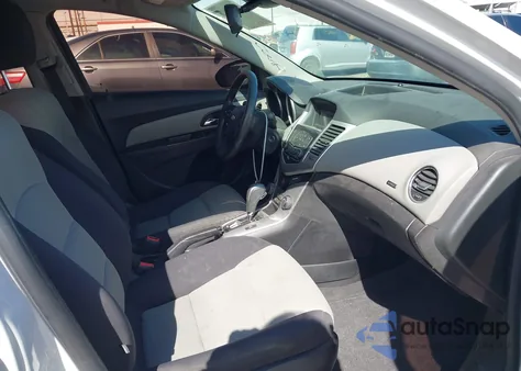 2013 Chevrolet Cruze Ls Auto z USA, uszkodzony, nr VIN 1G1PA5SG1D7243003